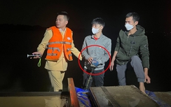 Tóm gọn nhóm "cát tặc" sử dụng công nghệ cao đục khoét sông Hồng