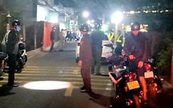 Thiếu niên 15 tuổi dùng dao đâm liên tiếp tài xế taxi để cướp xe