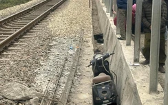 Tai nạn đường sắt ở Hà Nội, 2 người tử vong: 2 nạn nhân đều là cán bộ y tế