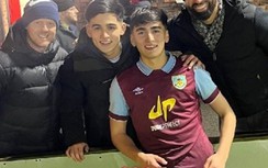 Sao Việt kiều gây sốt trong màu áo đội bóng Ngoại hạng Anh là ai?