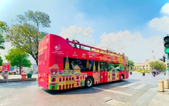 Tour xuyên đêm "Không ngủ ở Sài Gòn" bằng xe 2 tầng mui trần