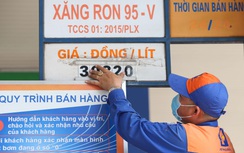 Vì sao giá xăng đột nhiên tăng mạnh?