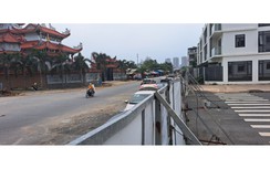 Đường đứt quãng, nhếch nhách trong hai khu đô thị ở TP.HCM