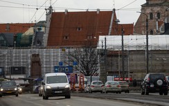 Quốc gia EU gửi ô tô tịch thu từ tài xế vi phạm nồng độ cồn cho Ukraine