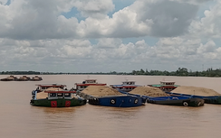 Toàn cảnh vụ Chủ tịch An Giang bị bắt liên quan đường dây cát lậu