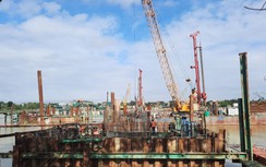 Cầu vòm thép thuộc dự án 2.200 tỷ ở Huế ra sao sau một năm khởi công?