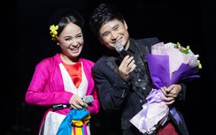 Vợ chồng nghệ sĩ Thu Huyền - Tấn Minh cùng được phong tặng danh hiệu NSND