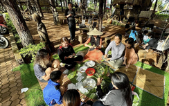 Hít hà không khí ấm áp ở chợ phiên trên cao nguyên Măng Đen