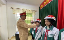 Quảng Ninh "phủ sóng" ATGT nơi huyện đảo