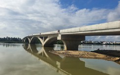 Cầu trăm tỷ ở Quảng Nam trễ hẹn về đích do vướng mặt bằng