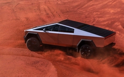 Tranh cãi về an toàn đối với xe Cybertruck của Tesla