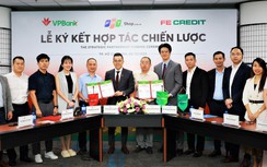 VPBank và  FE CREDIT bắt tay với FPT Shop hỗ trợ khách hàng mua sắm thiết bị điện tử