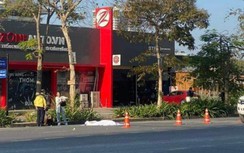 HLV yoga người nước ngoài lái xe phân khối lớn tông một phụ nữ tử vong rồi bỏ trốn