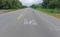 Xe máy kẹp 3 lao vào đầu xe khách, 3 thanh niên tử vong tại chỗ ở Sóc Trăng