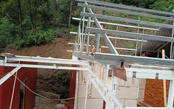 Cưỡng chế, tháo dỡ công trình "xẻ thịt" đất rừng ở Sóc Sơn