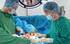 Bất chấp tân trang "cậu nhỏ", quý ông nhận trái đắng