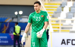 Thủ môn số 1 Việt Nam bị đội bóng V-League từ chối vì mức lót tay không tưởng