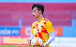 Thương vụ 11 tỷ đồng của đội bóng suýt rớt hạng V-League đổ bể?