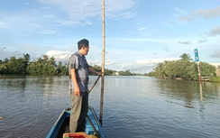 Tìm thấy thi thể người đàn ông tử vong sau va chạm với sà lan chở cát