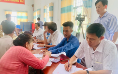 Người dân Sóc Trăng phấn khởi bàn giao mặt bằng xây cầu Đại Ngãi nối Trà Vinh