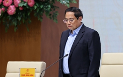 Thủ tướng cùng lãnh đạo bộ ngành mặc niệm các nạn nhân vụ cháy chung cư mini