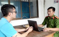 Tạm giữ nhân viên ngân hàng ở An Giang lừa đảo 4,3 tỷ đồng