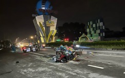 Xe lôi va chạm xe máy chạy ngược chiều, một người chết, hai người bị thương