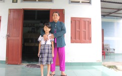 Tương lai mịt mù ba đứa trẻ mồ côi cha mẹ, nương nhờ bà ngoại