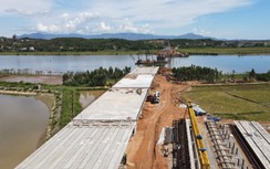 Hình hài cây cầu dài nhất trên tuyến cao tốc Bắc - Nam qua Quảng Bình