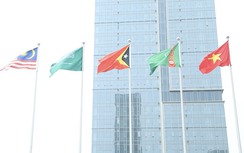 Thiêng liêng giây phút quốc kỳ Việt Nam tung bay tại ASIAD 19