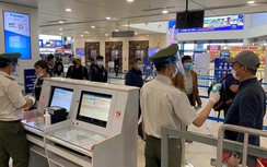 Nữ hành khách bị cấm bay 12 tháng vì dùng giấy tờ giả