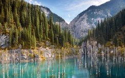 Kaindy - hồ nước đẹp siêu thực ở Kazakhstan