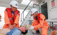 20 năm vượt sóng gió cứu người giữa trùng khơi