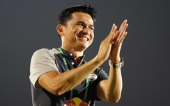 HLV Kiatisak khiến HAGL lo lắng khi nhắc về đội tuyển Thái Lan