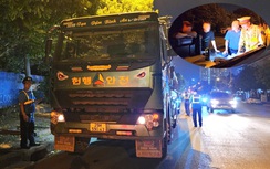 Xử lý tài xế chở quá tải chây ì 10 tiếng mới ký biên bản vi phạm