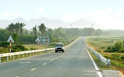 Đề xuất đầu tư hơn 1.600 tỷ đồng làm đường Hồ Chí Minh đoạn Chợ Chu - ngã ba Trung Sơn