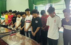 Thách thức trên mạng xã hội, 25 thanh thiếu niên mang hung khí đi hỗn chiến