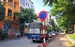 Ngang nhiên trông giữ xe, thu tiền trái phép ngay giữa Thủ đô