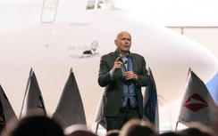 CEO Boeing lần đầu lên tiếng nhận sai trong sự cố máy bay bung cánh cửa phụ
