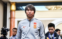 Sốc với số tiền cựu HLV Trung Quốc bỏ ra để mua ghế