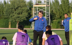 HLV Troussier tuyên bố bất ngờ trước ngày xung trận Asian Cup