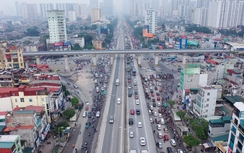 Cận Tết, lô cốt vẫn án ngữ nhiều tuyến đường Hà Nội