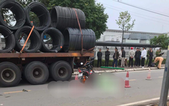 Tông vào đuôi ô tô đầu kéo, người đàn ông đi xe máy tử vong