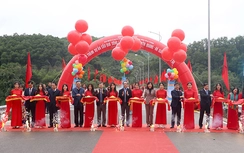 Tuyên Quang khánh thành cây cầu thứ 9 bắc qua sông Lô