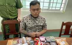 Bắt 2 đối tượng thuê chung cư làm nơi pha chế ma túy bán kiếm lời