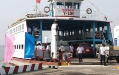 Bến phà tạm Rạch Miễu chính thức thu phí mô tô, xe máy từ 0h ngày 1/2