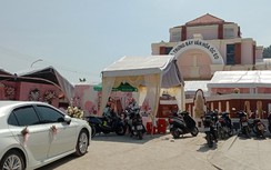 An Giang: Dựng rạp đám cưới ngay giữa nhà trưng bày văn hóa Óc Eo