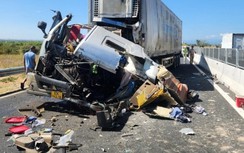 Hai xe đầu kéo húc nhau trên cao tốc Vĩnh Hảo - Phan Thiết, 1 người tử vong trong cabin