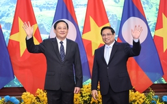 Lễ đón trọng thể Thủ tướng Lào Sonexay Siphandone thăm chính thức Việt Nam