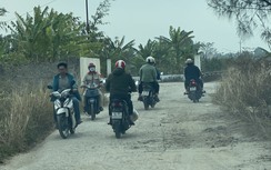 Quảng Ninh: Đường cứu hộ xuống cấp, tai nạn rình rập